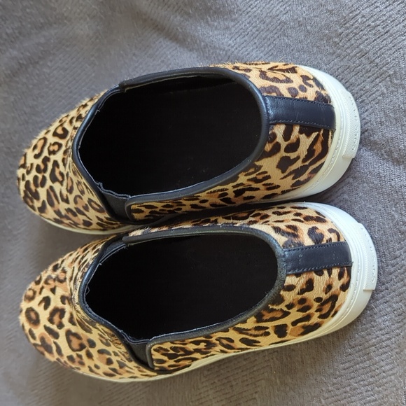 Cole Haan Animal Print Boat Shoe. Size 8 B. - Picture 2 of 8